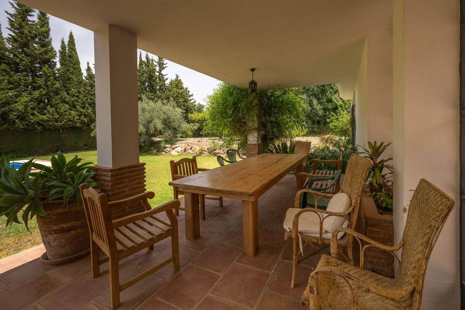 Chalet de 6 habitaciones en Alhaurín el Grande en venta con piscina garaje - 1.500.000 € (Ref: 9990735)
