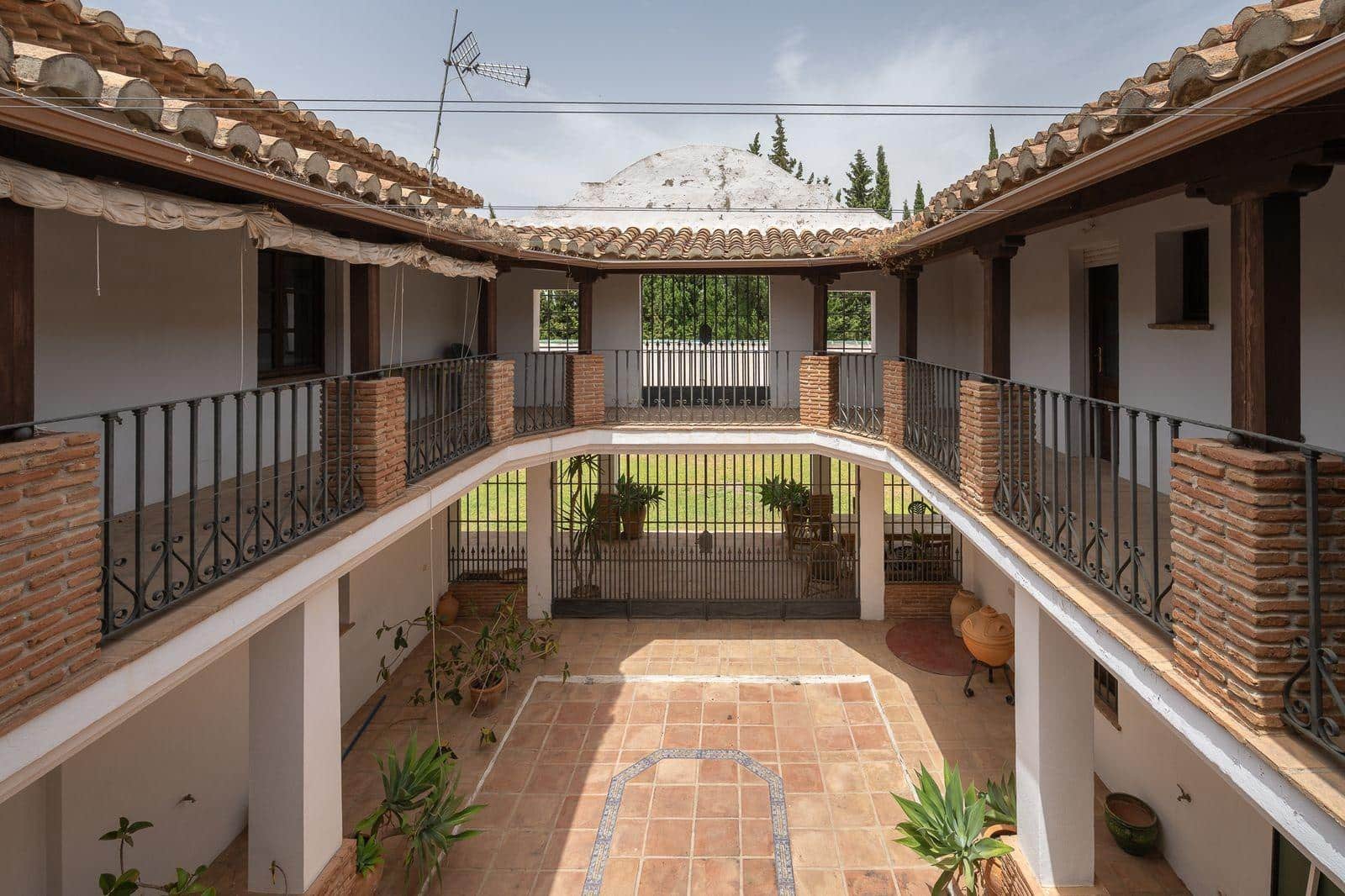Chalet de 6 habitaciones en Alhaurín el Grande en venta con piscina garaje - 1.500.000 € (Ref: 9990735)