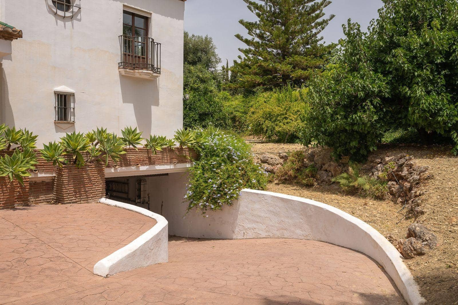 Chalet de 6 habitaciones en Alhaurín el Grande en venta con piscina garaje - 1.500.000 € (Ref: 9990735)