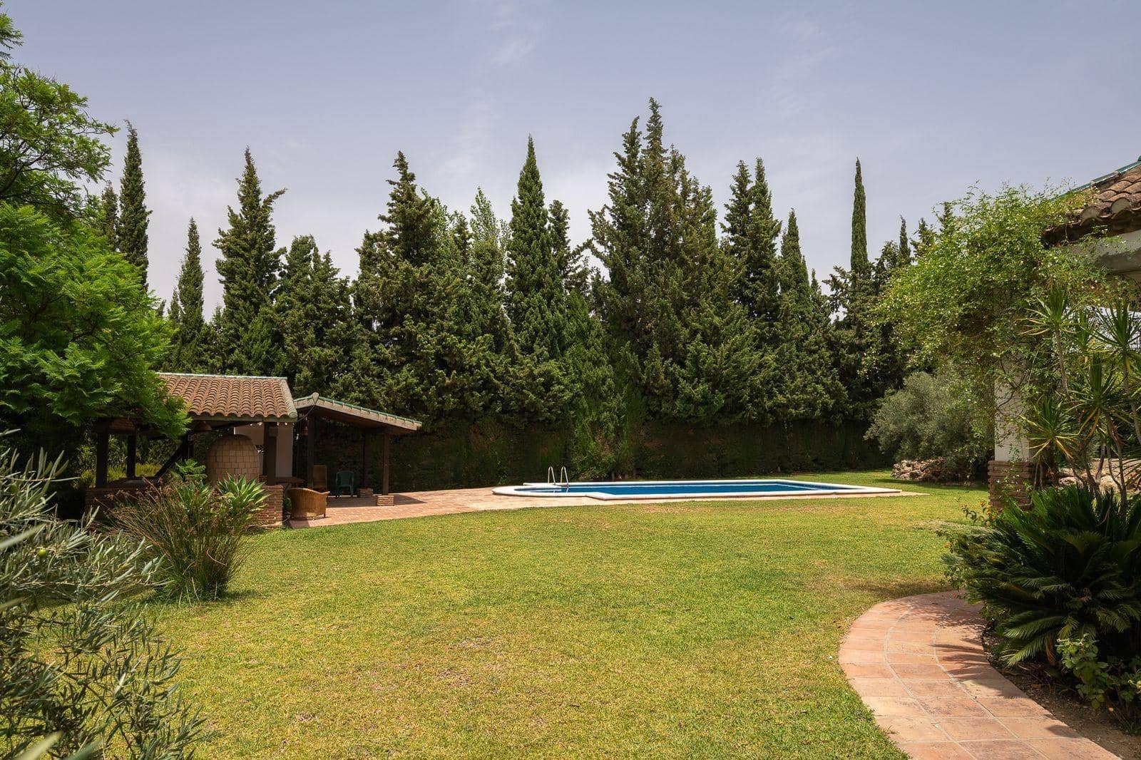 Chalet de 6 habitaciones en Alhaurín el Grande en venta con piscina garaje - 1.500.000 € (Ref: 9990735)