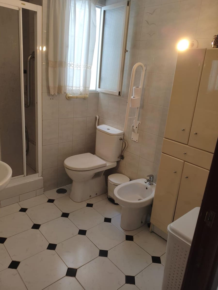 Piso de 3 habitaciones en Alhaurín el Grande en venta - 290.000 € (Ref: 9990736)