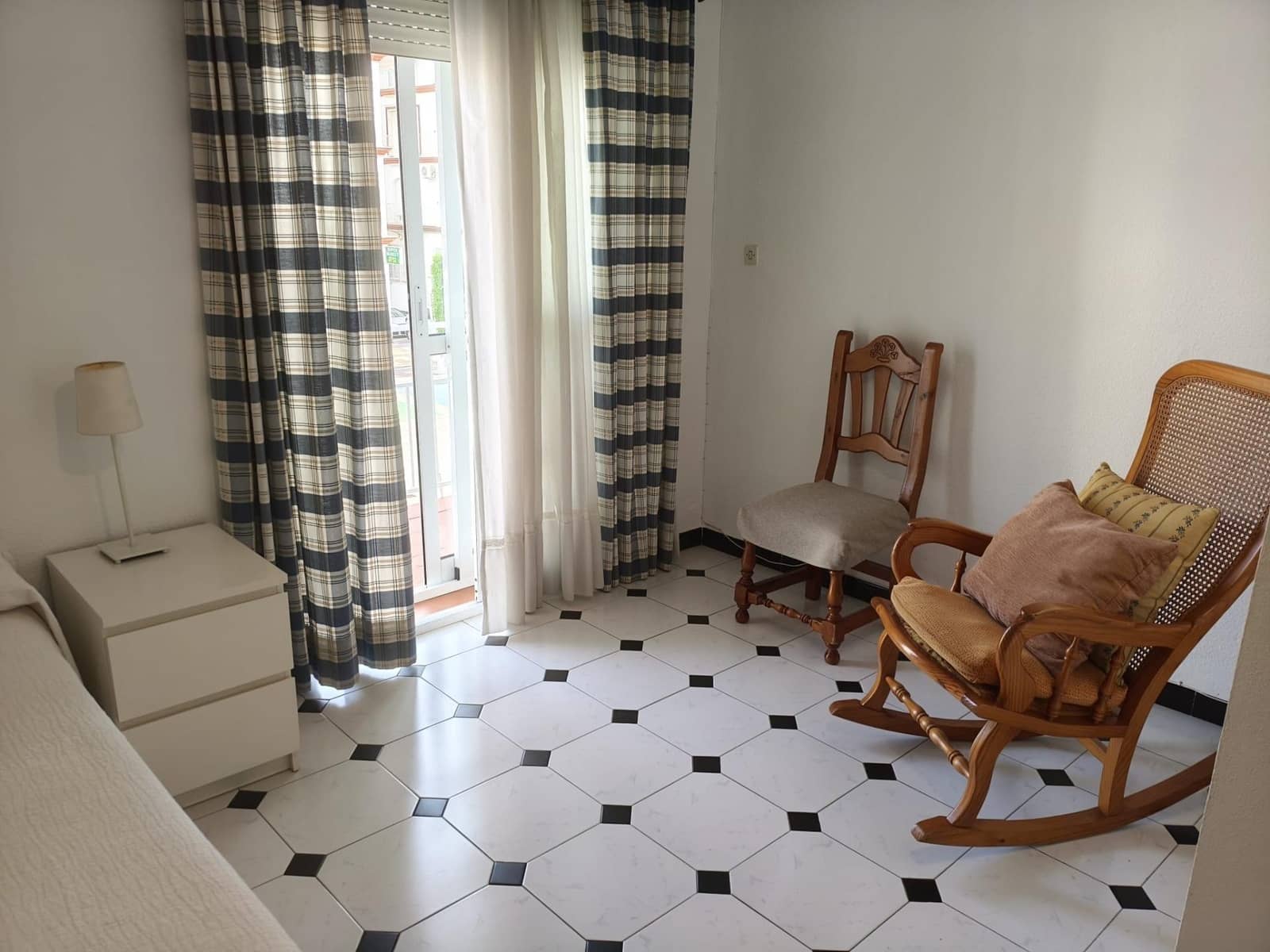 Piso de 3 habitaciones en Alhaurín el Grande en venta - 290.000 € (Ref: 9990736)