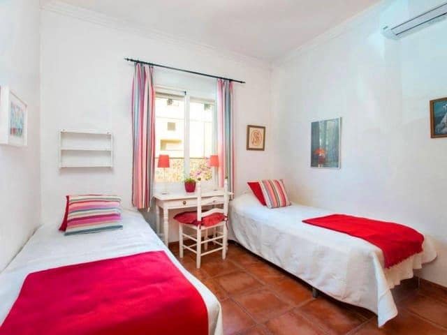 4 bedroom Villa for holiday rental in Torrox with pool - € 2,600 (Ref: 8124786)