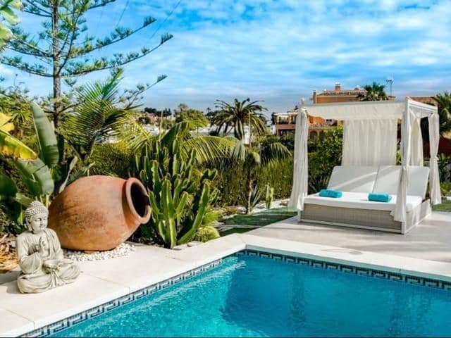 4 sypialnia Willa na kwatery wakacyjne w Marbella z basenem garażem - 3 850 € (Ref: 8124851)