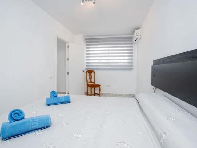 4 camera da letto Villa da affitare come casa vacanza in New Golden Mile con piscina garage - 1.920 € (Rif: 8124872)