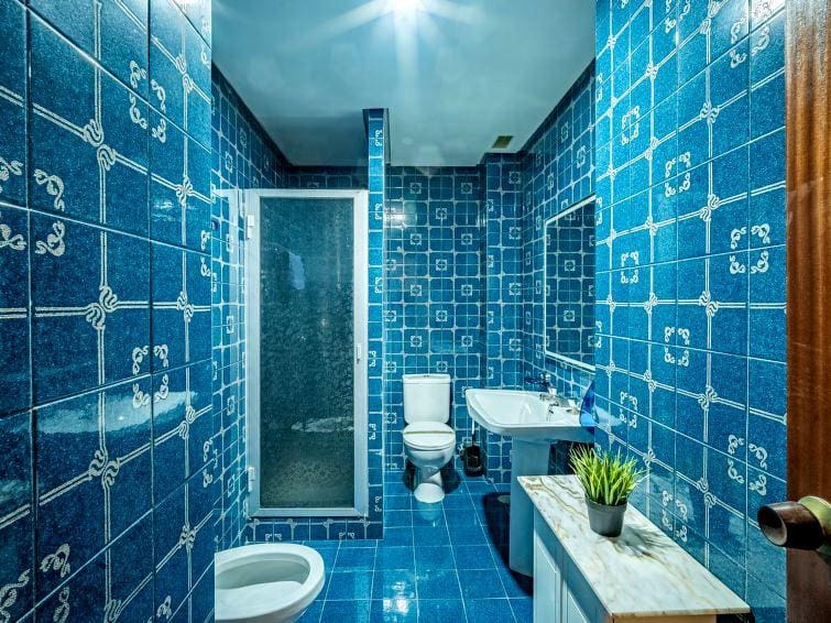   4 soveværelse   ferieVilla i Nueva Andalucia   med   swimmingpool  garage  - € 2.100 (Ref: 8217192)