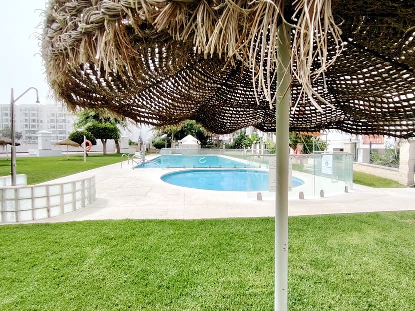 3 soveværelse Lejlighed til leje i Fuengirola med swimmingpool garage - € 1.800 (Ref: 9234886)