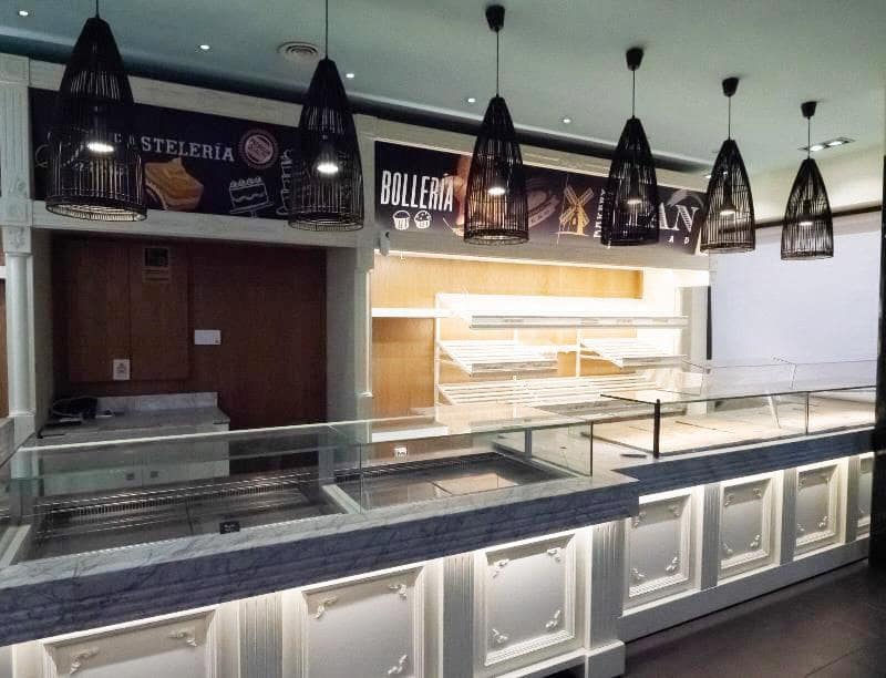 Erhverv til salg i Fuengirola - € 298.000 (Ref: 9234889)