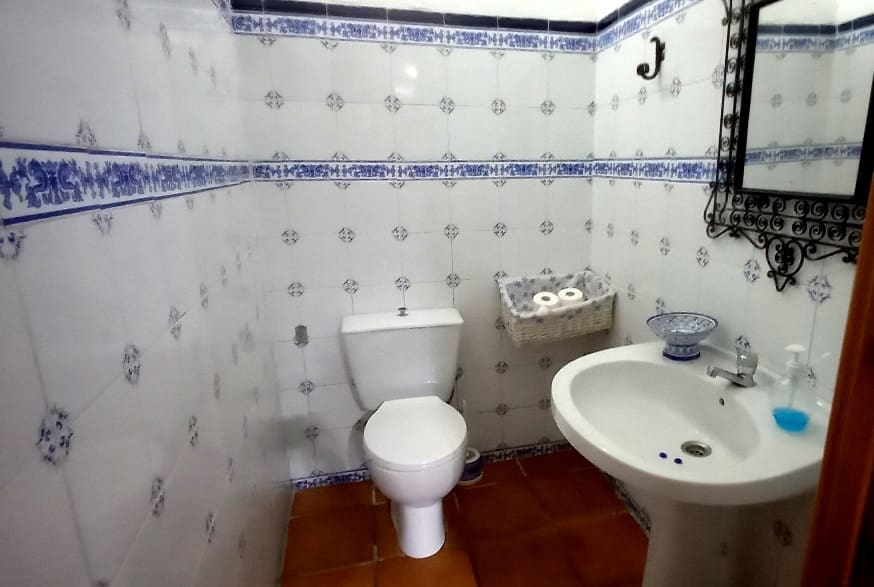 6 soveværelse Rækkehus til salg i Cordoba by - € 650.000 (Ref: 9234891)