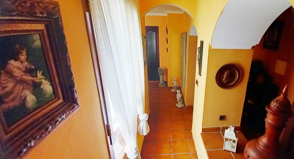 6 soveværelse Rækkehus til salg i Cordoba by - € 650.000 (Ref: 9234891)