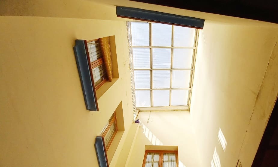 6 soveværelse Rækkehus til salg i Cordoba by - € 650.000 (Ref: 9234891)