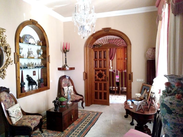 Chalet de 12 habitaciones en Málaga ciudad en venta con piscina garaje - 5.500.000 € (Ref: 9234901)