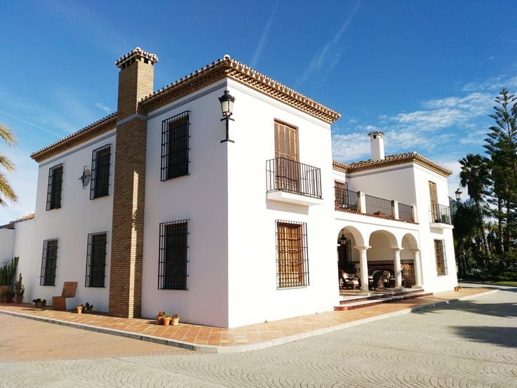 Chalet de 12 habitaciones en Málaga ciudad en venta con piscina garaje - 5.500.000 € (Ref: 9234901)