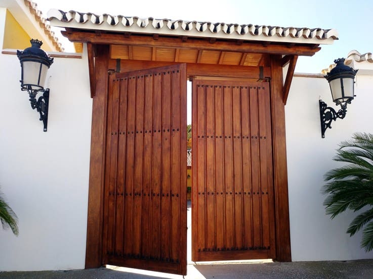 Chalet de 12 habitaciones en Málaga ciudad en venta con piscina garaje - 5.500.000 € (Ref: 9234901)