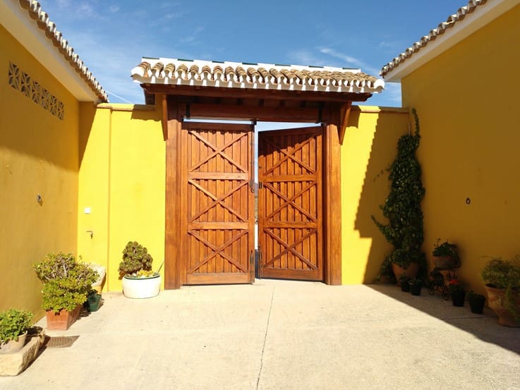 Chalet de 12 habitaciones en Málaga ciudad en venta con piscina garaje - 5.500.000 € (Ref: 9234901)