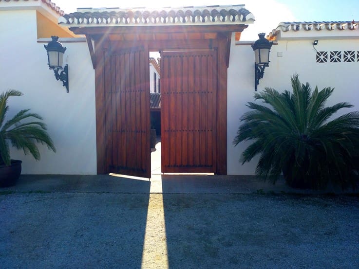 Chalet de 12 habitaciones en Málaga ciudad en venta con piscina garaje - 5.500.000 € (Ref: 9234901)