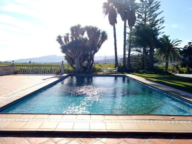 Chalet de 12 habitaciones en Málaga ciudad en venta con piscina garaje - 5.500.000 € (Ref: 9234901)