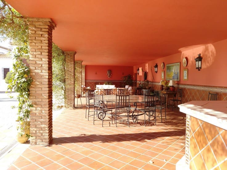 Chalet de 12 habitaciones en Málaga ciudad en venta con piscina garaje - 5.500.000 € (Ref: 9234901)