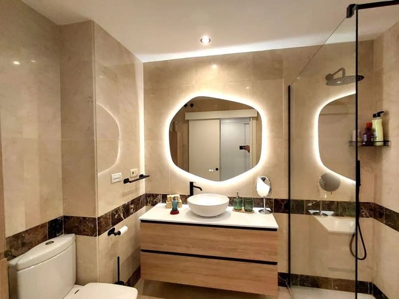 2 bedroom Apartment for sale in Marbella with pool - € 540,000 (Ref: 9235207)