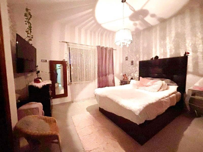 4 makuuhuone Huvila myytävänä paikassa Benajarafe mukana uima-altaan 
autotalli - 670 000 € (Ref: 9418751)