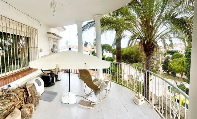 4 soverom Villa til salgs i Benajarafe, Vélez-Málaga med svømmebasseng garasje - € 670 000 (Ref: 9418751)