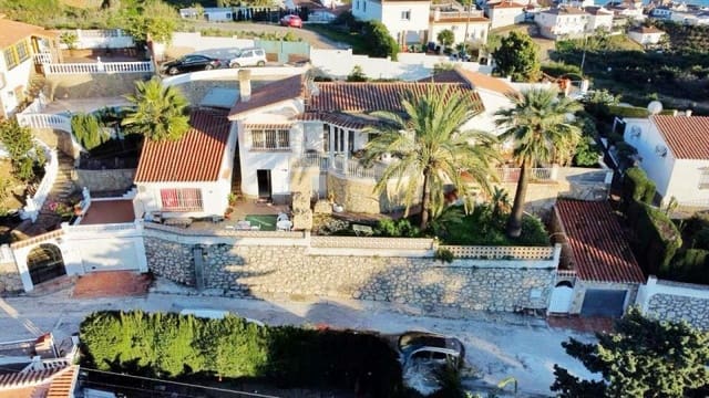 4 soverom Villa til salgs i Benajarafe, Vélez-Málaga med svømmebasseng garasje - € 670 000 (Ref: 9418751)