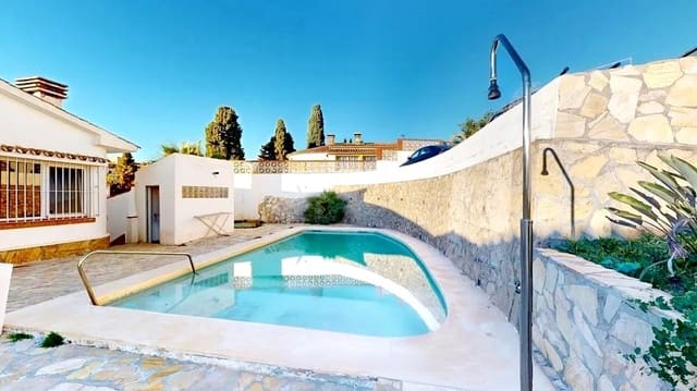 4 soverom Villa til salgs i Benajarafe, Vélez-Málaga med svømmebasseng garasje - € 670 000 (Ref: 9418751)