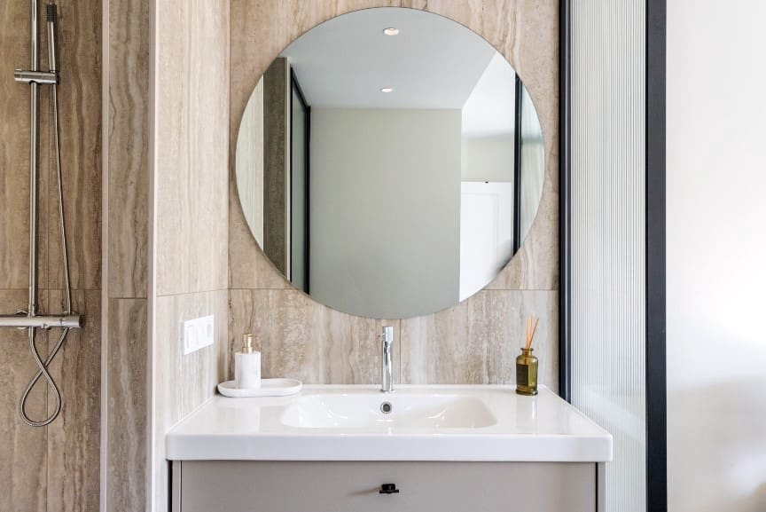 3 bedroom Apartment for sale in Benahavis with pool - € 599,000 (Ref: 9418752)