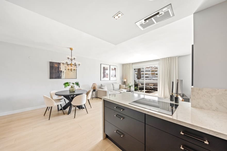 3 bedroom Apartment for sale in Marbella with pool garage - € 680,000 (Ref: 9418753)