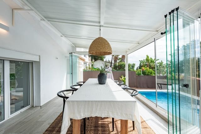 Chalet de 3 habitaciones en Marbella en venta con piscina garaje - 999.000 € (Ref: 9418754)