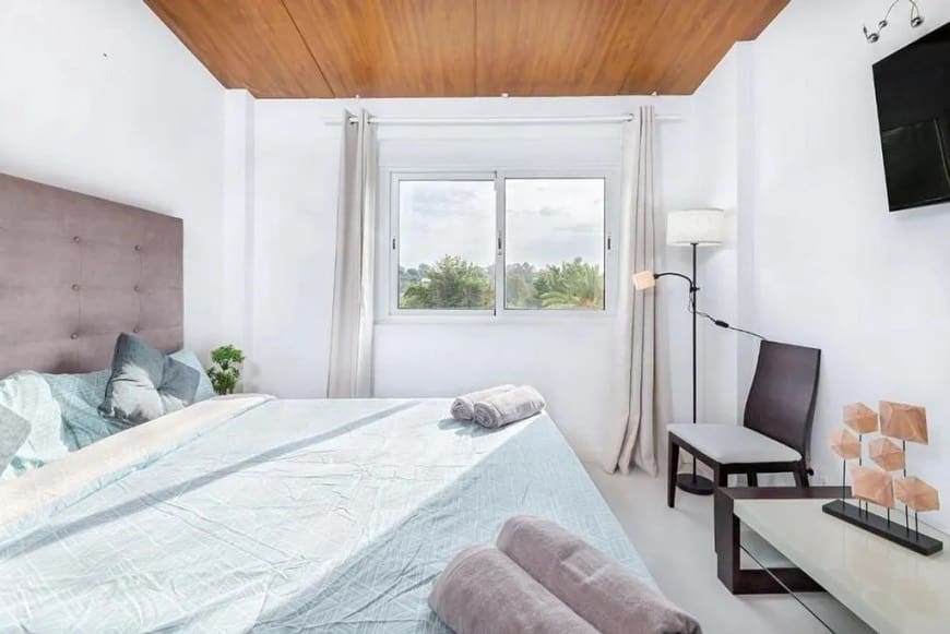 4 slaapkamer Rijtjeshuis te koop in Marbella met zwembad - € 699.000 (Ref: 9421644)