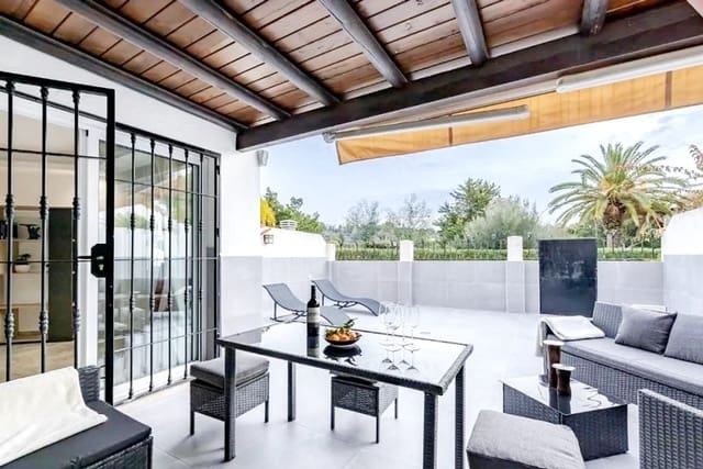 4 slaapkamer Rijtjeshuis te koop in Marbella met zwembad - € 699.000 (Ref: 9421644)