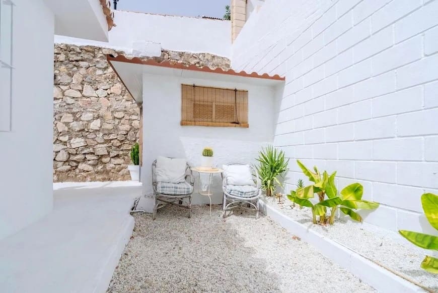 4 soveværelse Villa til salg i Benalmadena med swimmingpool garage - € 635.000 (Ref: 9474431)