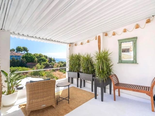 4 soveværelse Villa til salg i Benalmádena med swimmingpool garage - € 635.000 (Ref: 9474431)