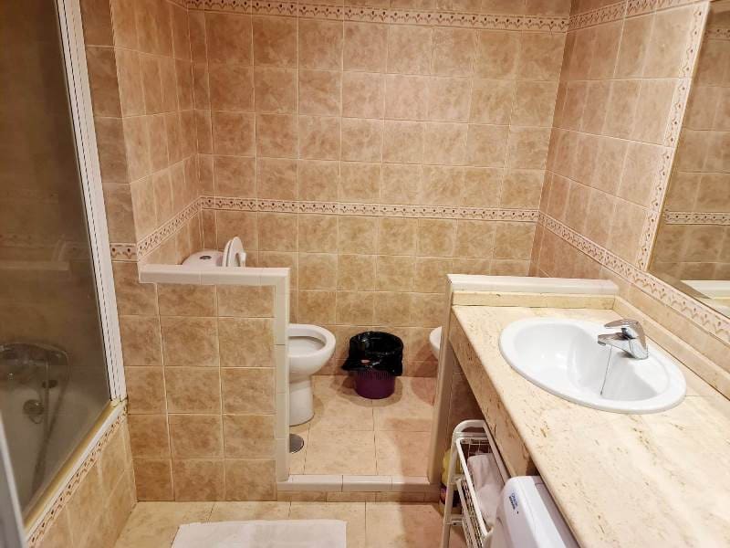 1 bedroom Apartment for rent in Fuengirola with pool - € 1,100 (Ref: 9483584)