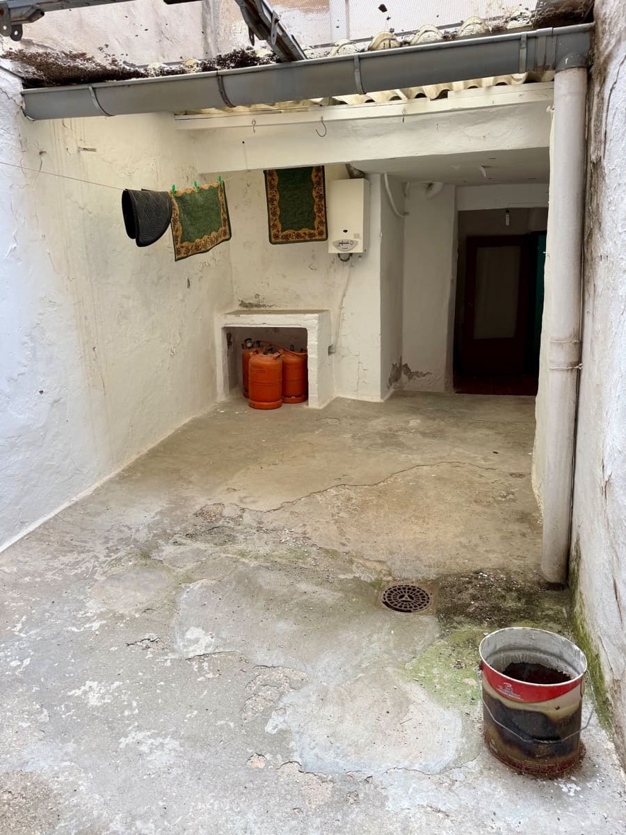 4 sovrum Hus till salu i Biar med garage - 160 000 € (Ref: 10025094)