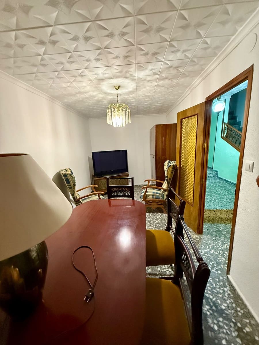 4 sovrum Hus till salu i Biar med garage - 160 000 € (Ref: 10025094)