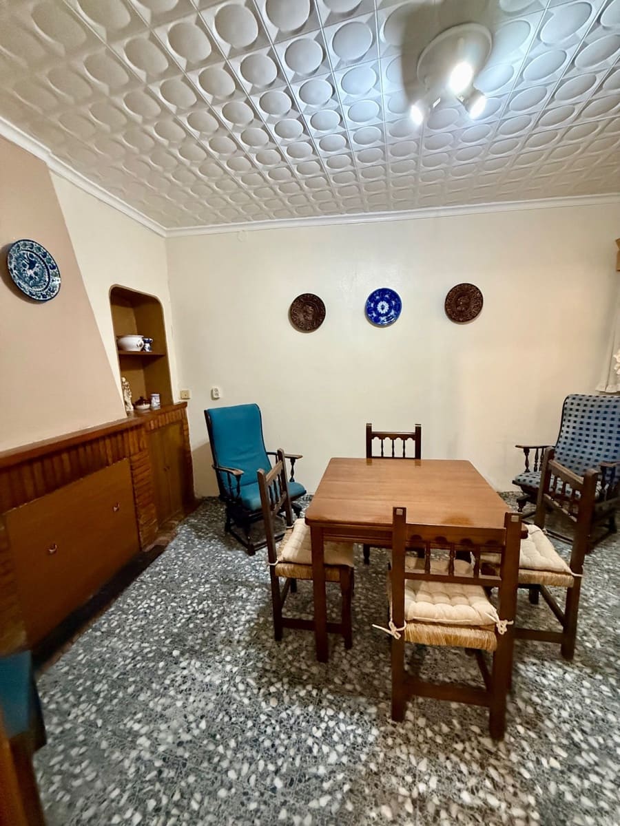 4 sovrum Hus till salu i Biar med garage - 160 000 € (Ref: 10025094)