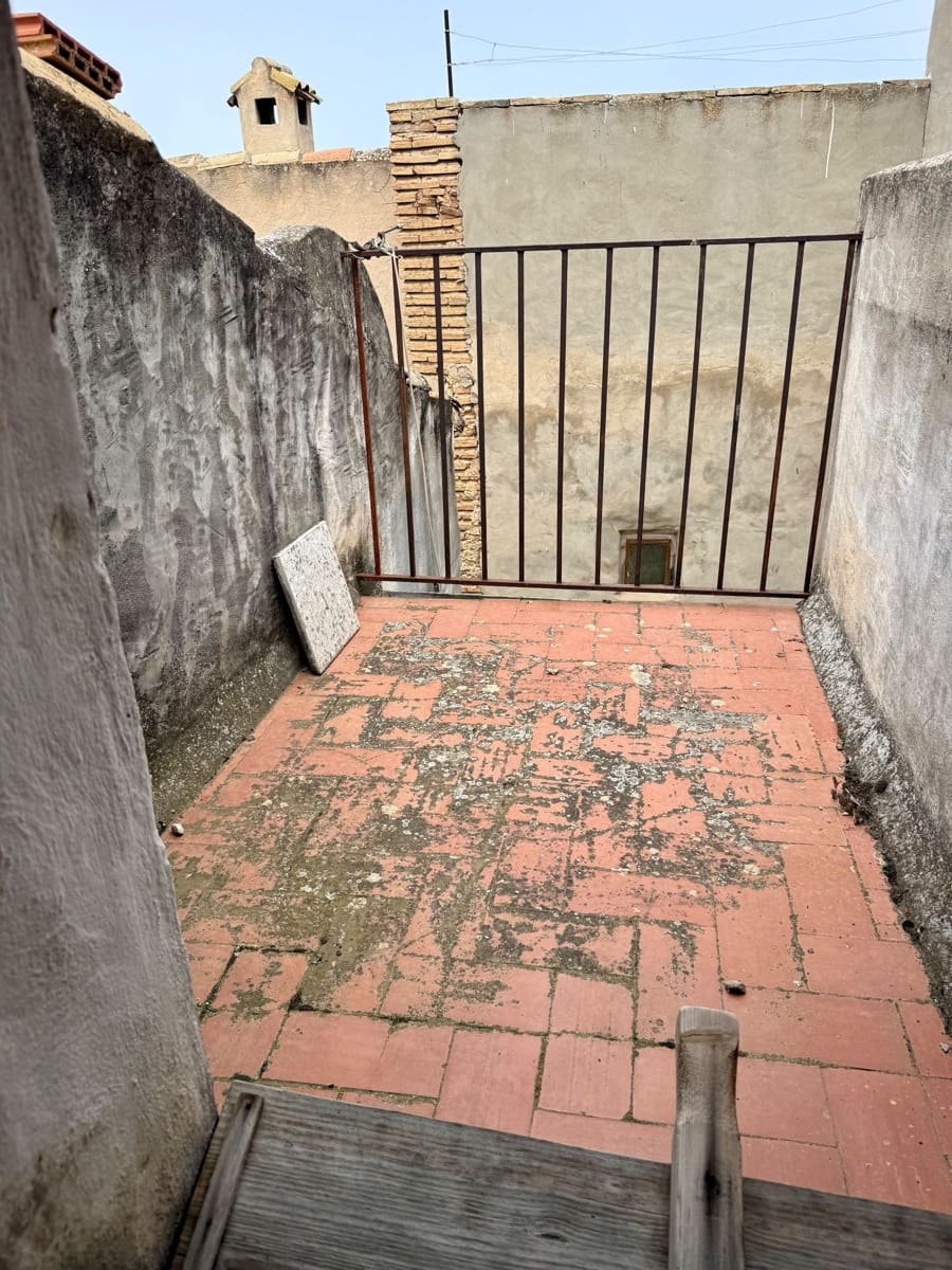 4 sovrum Hus till salu i Biar med garage - 160 000 € (Ref: 10025094)