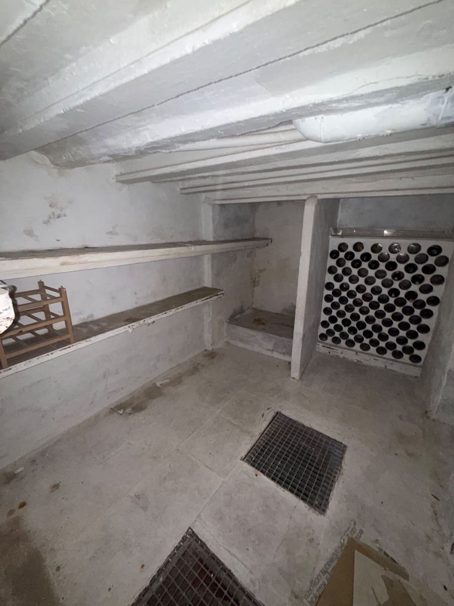 5 sovrum Hus till salu i Onil med garage - 120 000 € (Ref: 10029086)
