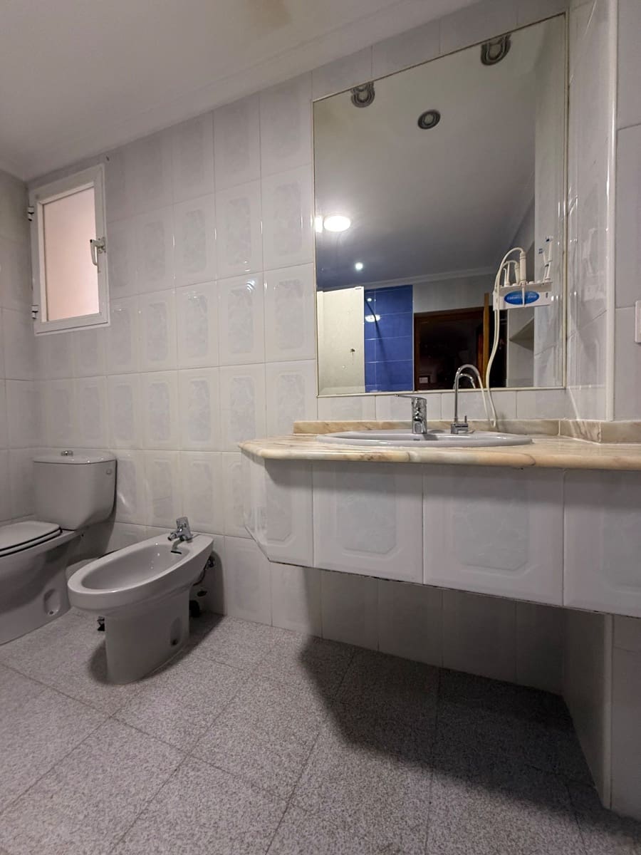 5 sovrum Hus till salu i Onil med garage - 120 000 € (Ref: 10029086)