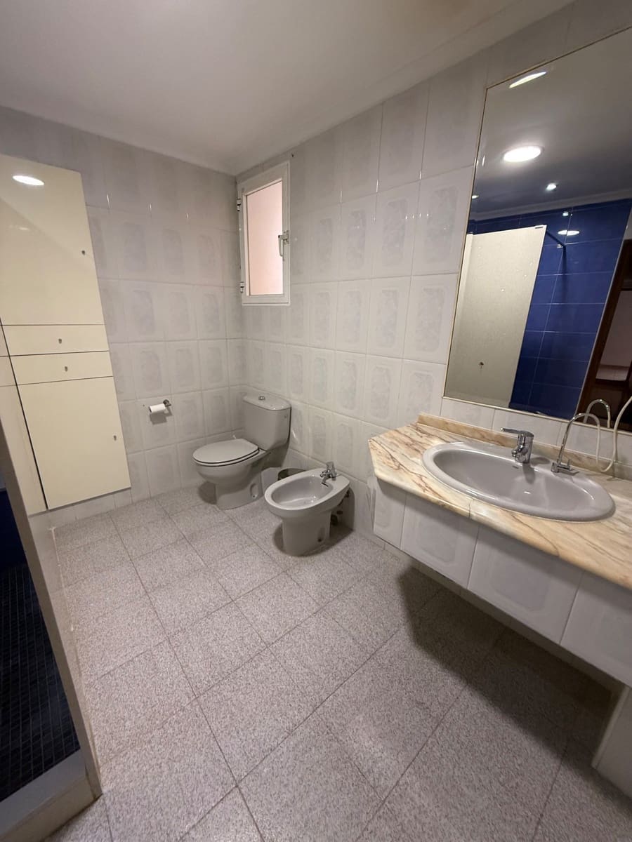 5 sovrum Hus till salu i Onil med garage - 120 000 € (Ref: 10029086)