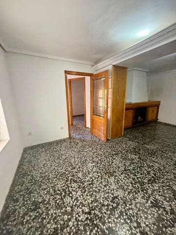 5 sovrum Hus till salu i Onil med garage - 120 000 € (Ref: 10029086)