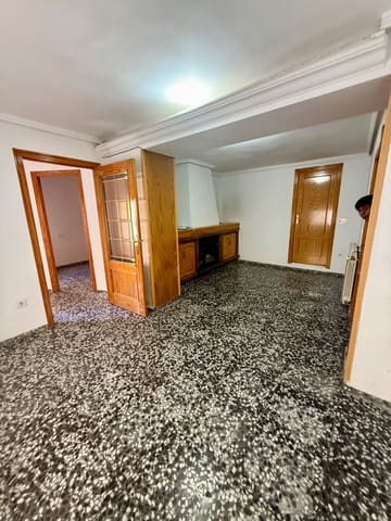 5 sovrum Hus till salu i Onil med garage - 120 000 € (Ref: 10029086)