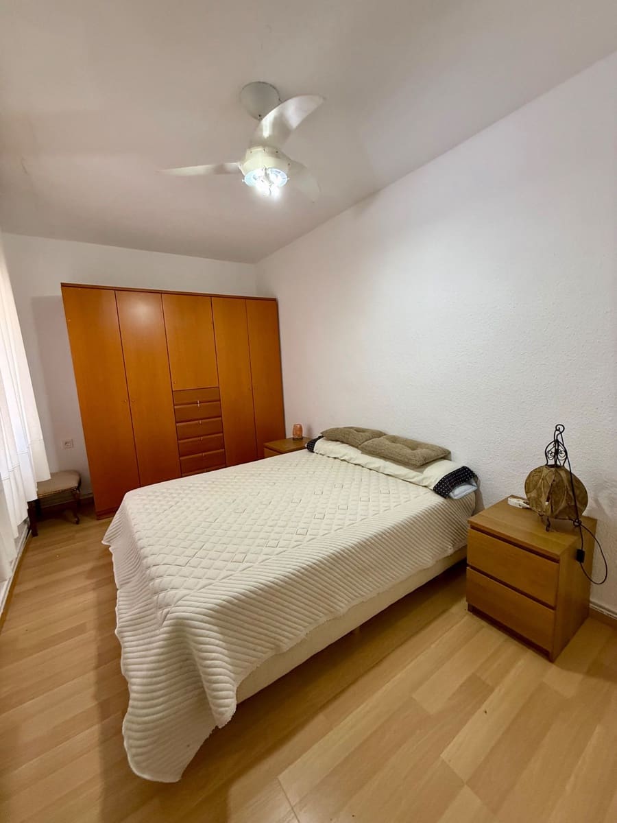 4 Zimmer Villa zu verkaufen in Villena mit Pool Garage - 210.000 € (Ref: 10033471)