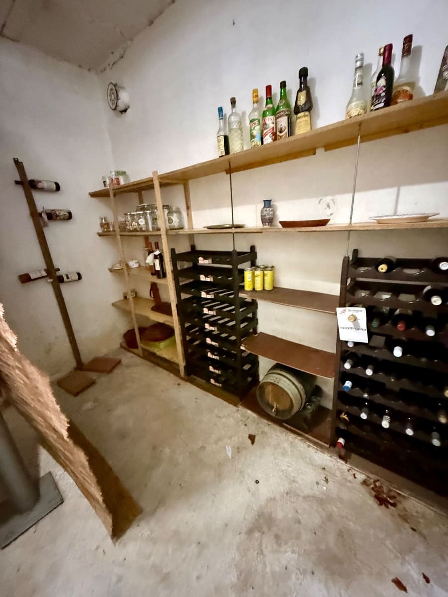 4 Zimmer Villa zu verkaufen in Villena mit Pool Garage - 210.000 € (Ref: 10033471)
