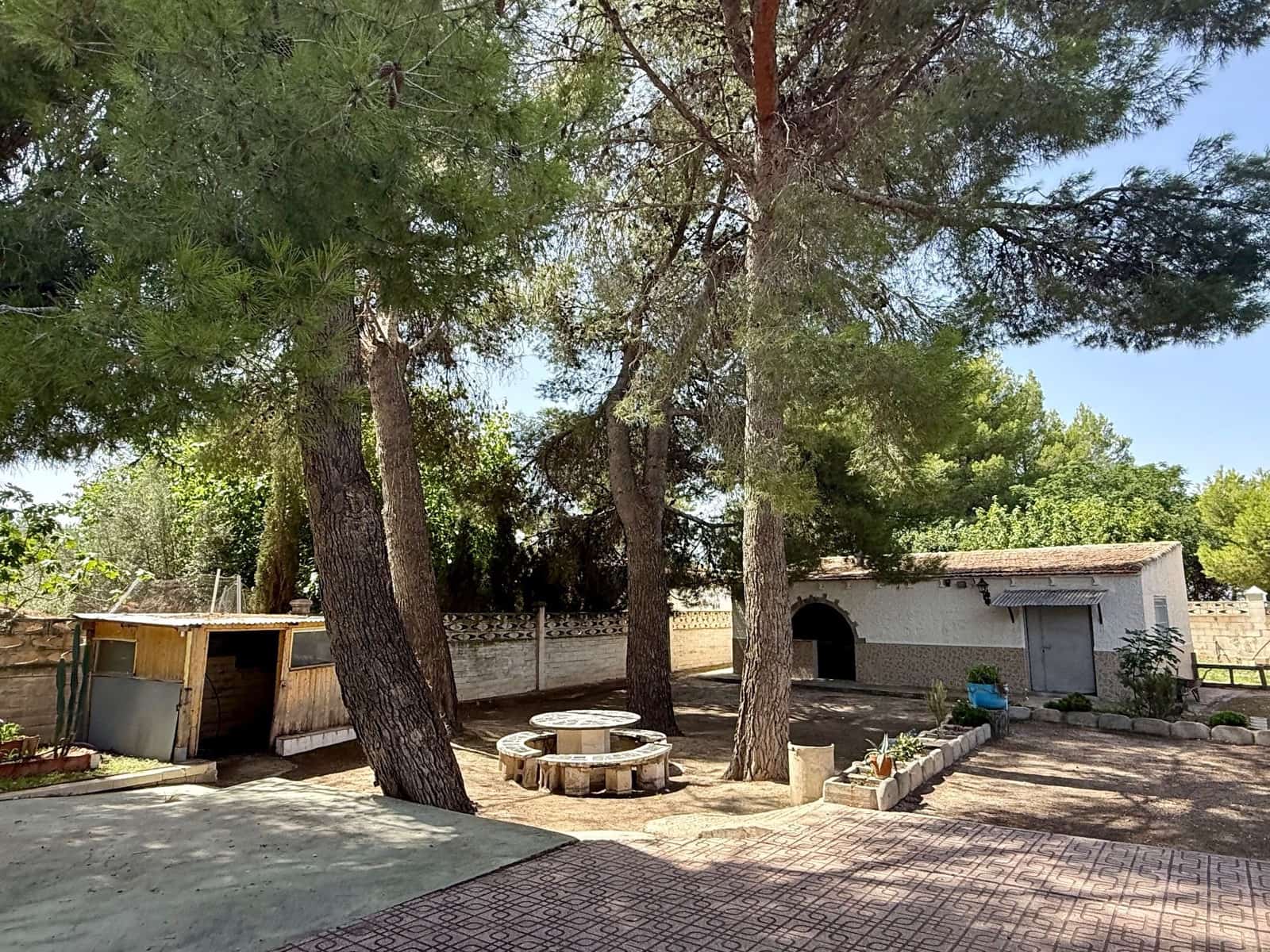 4 Zimmer Villa zu verkaufen in Villena mit Pool Garage - 210.000 € (Ref: 10033471)