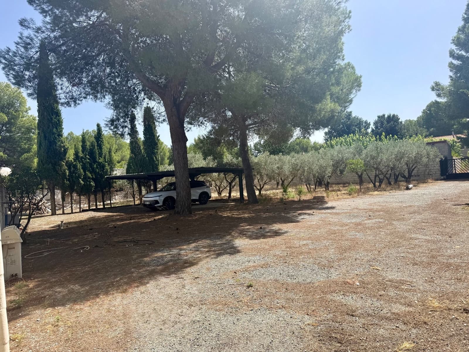 4 Zimmer Villa zu verkaufen in Villena mit Pool Garage - 210.000 € (Ref: 10033471)