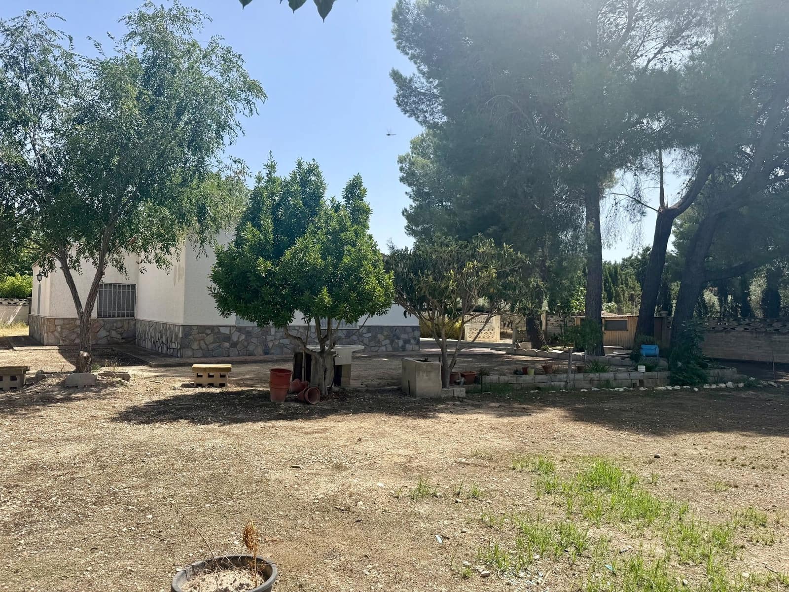 4 Zimmer Villa zu verkaufen in Villena mit Pool Garage - 210.000 € (Ref: 10033471)