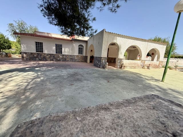 4 slaapkamer Villa te koop in Biar met zwembad garage - € 210.000 (Ref: 10033473)